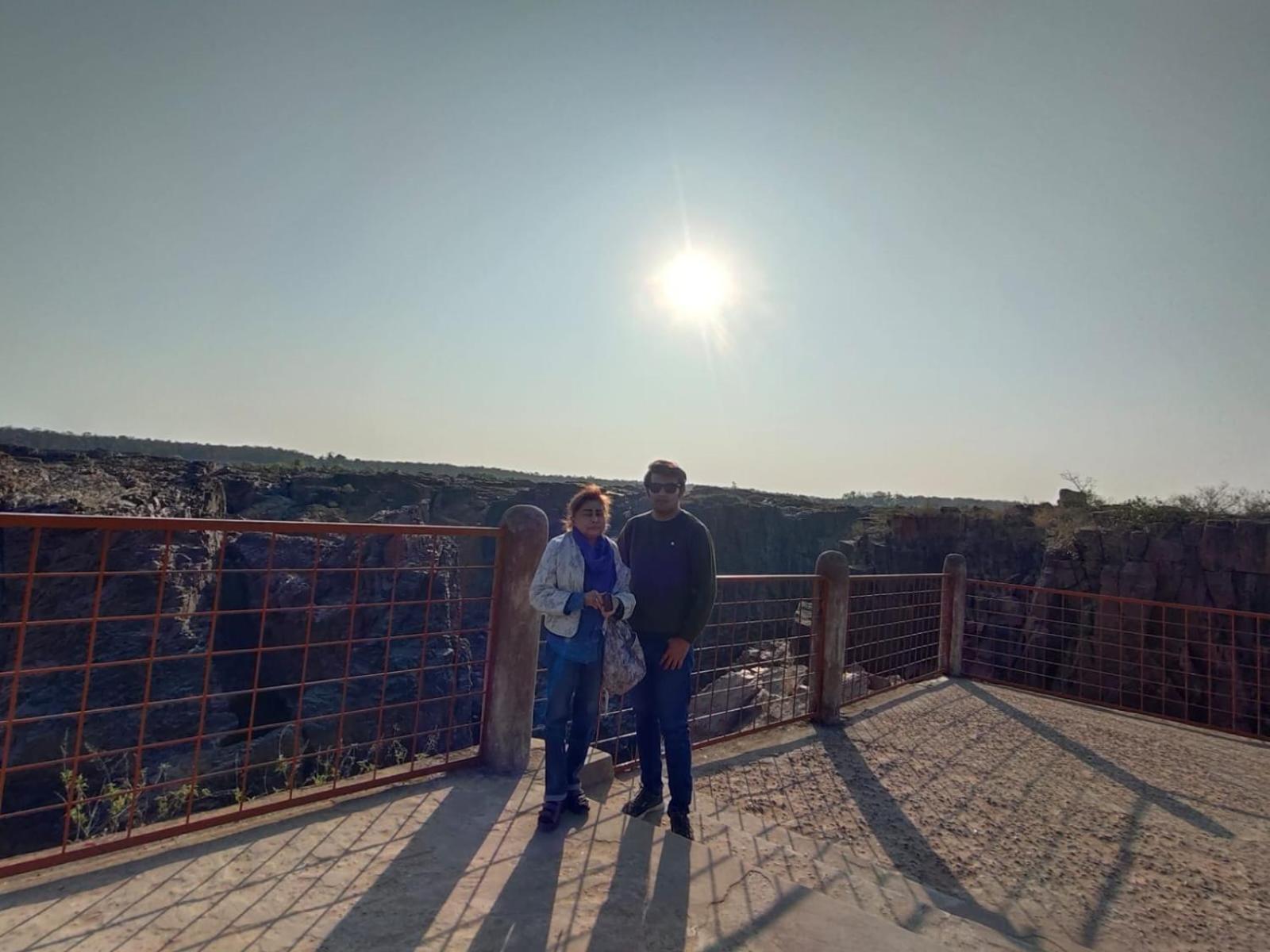 Khajuraho Glory Homestay Bagian luar foto